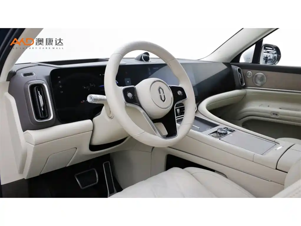 AITO Wenjie AITO M9 2025 Extended Range Ultra 52kWh 6-Seater фото 6