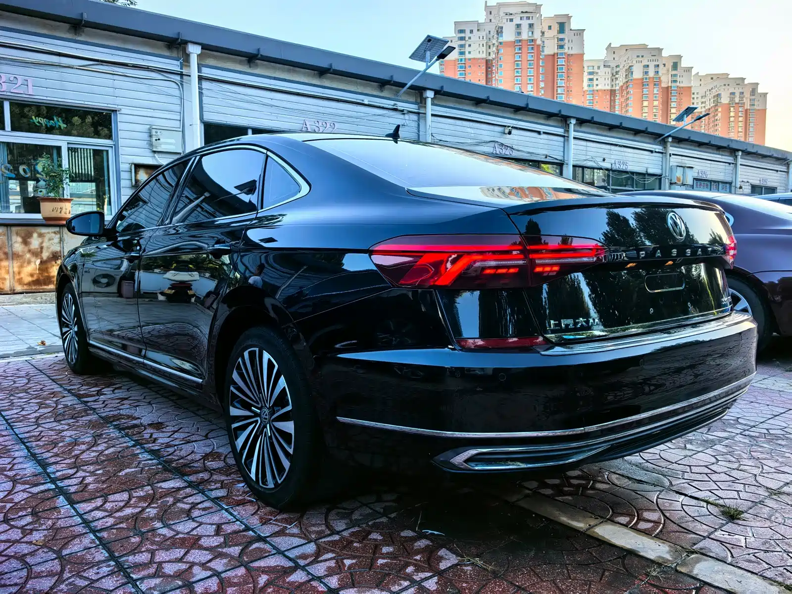 Фото 23 - Volkswagen Passat