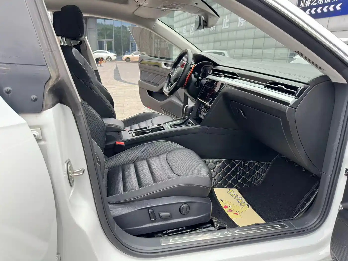 Volkswagen FAW-Volkswagen CC 2021 380TSI Eye-catching Edition фото 12