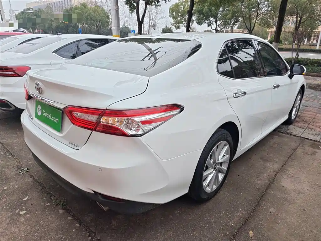 Toyota Camry 2021 2.0G Luxury Edition фото 7