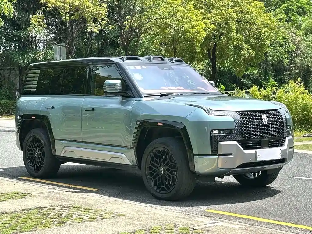 Yangwang U8 2024 2023 Luxury Edition