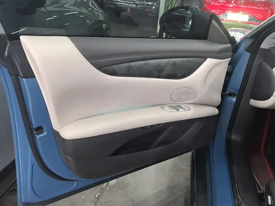 ZHIJI AUTOMOBILE ZHIJI L6