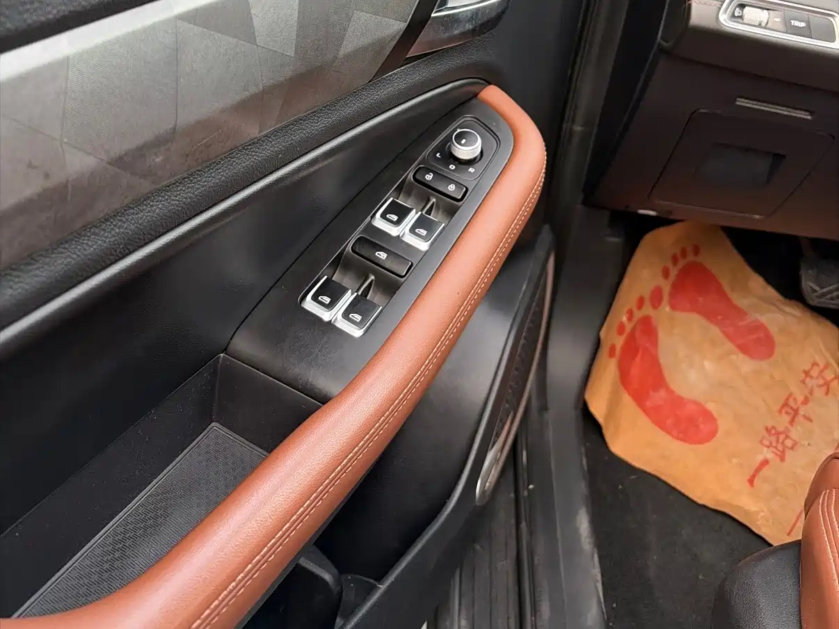 Geely Emgrand X6 2023 2021 Model PRO 1.4T Automatic Premium