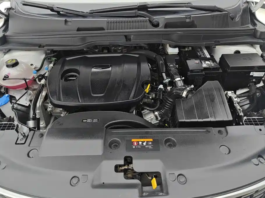 Фото 10 - Geely Coolray