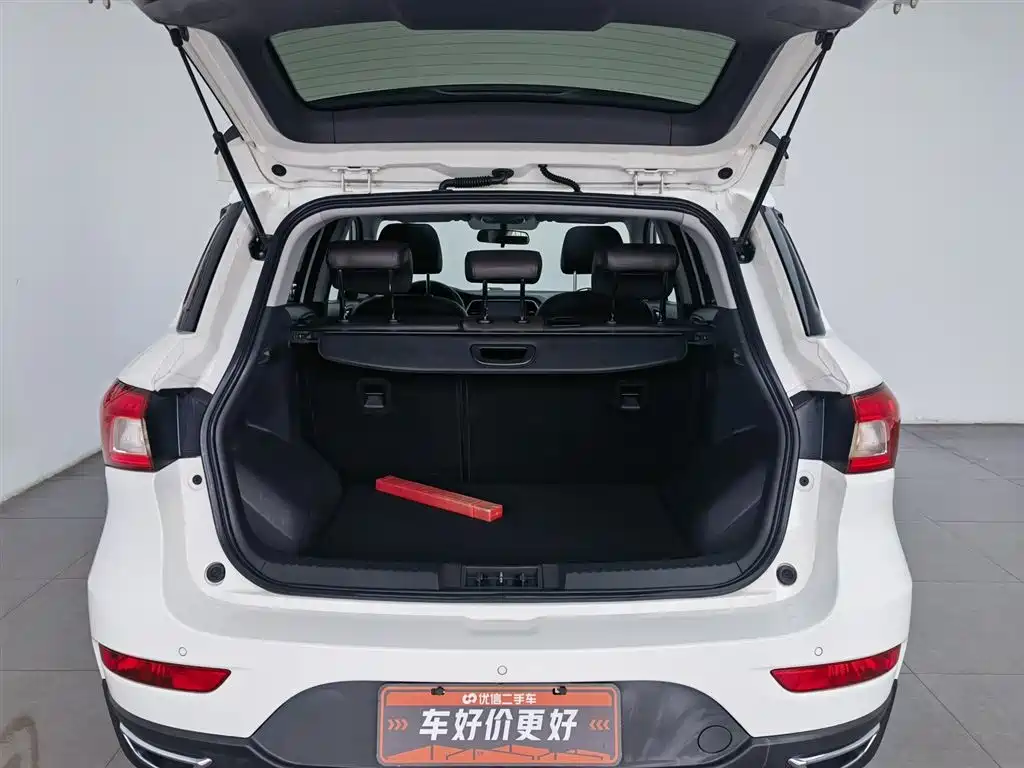 GAC Trumpchi Trumpchi GS4 2017 235T G-DCT 2WD Luxury фото 16