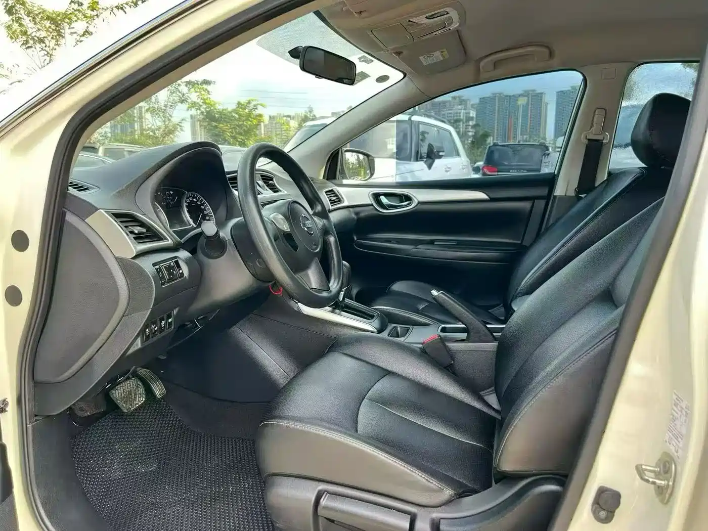 Nissan SYLPHY, миниатюра 4