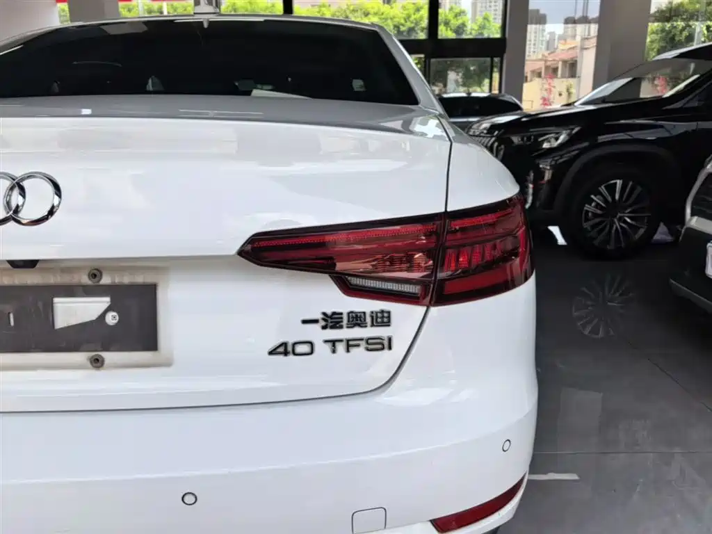 Audi A4L 2018 30th Anniversary 40 TFSI Progressive фото 8