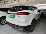 Фото 7 - Geely Atlas