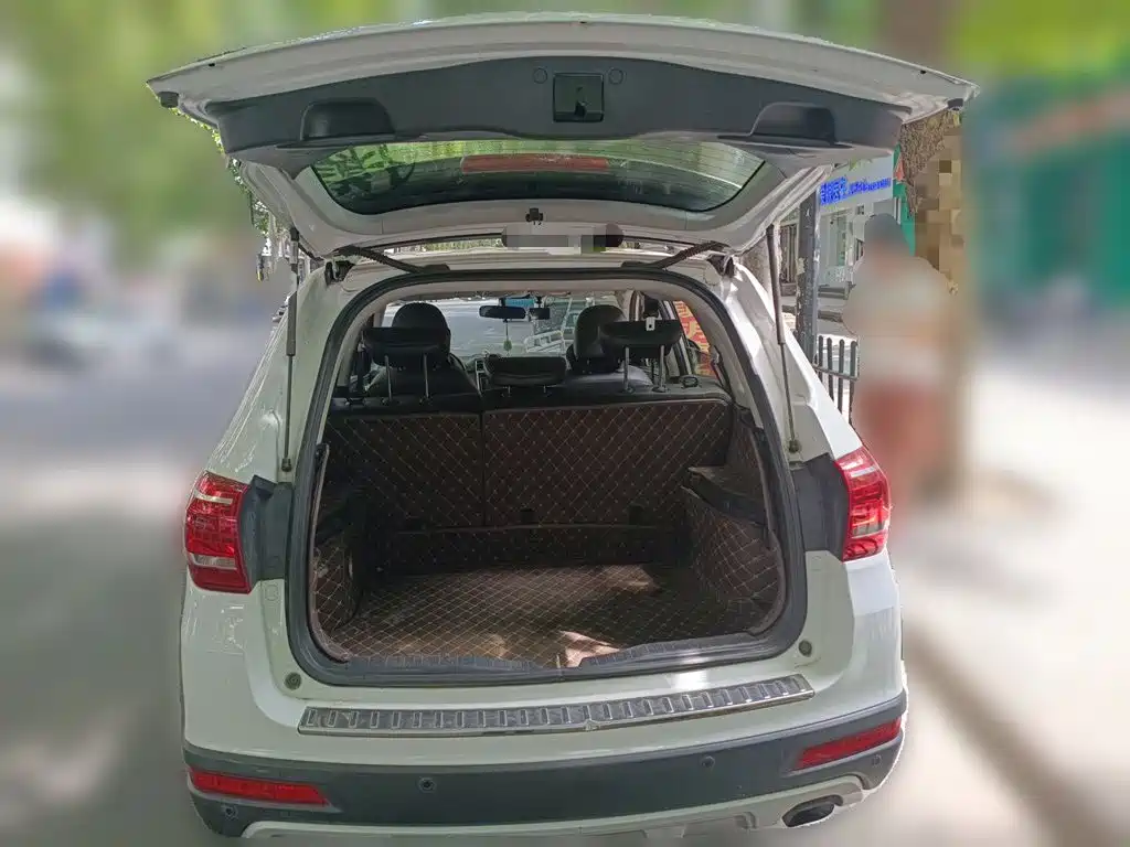 Photo 20 - Haval H6