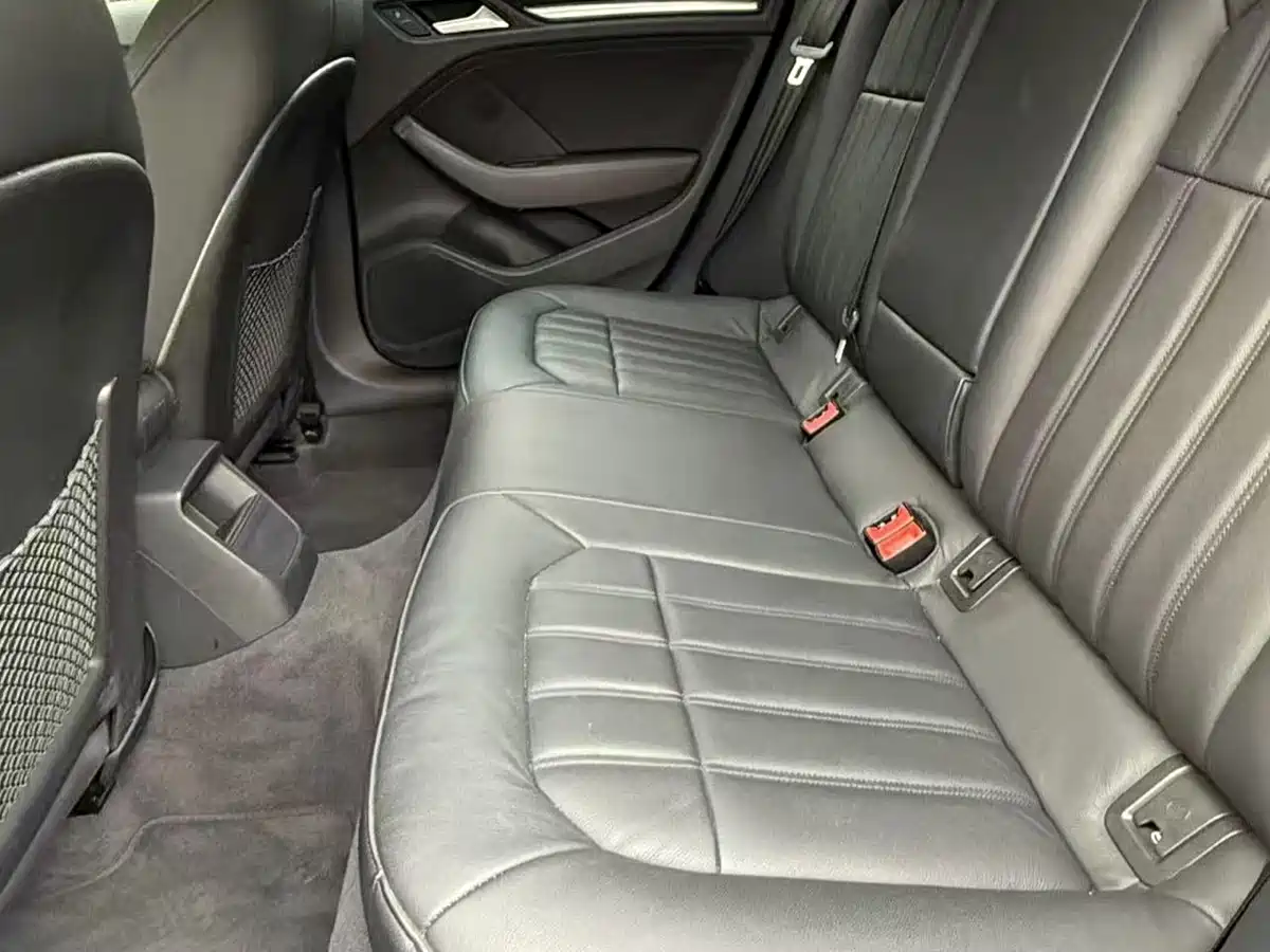 Audi A3 2014 Sportback 35 TFSI Automatic Progressive фото 5