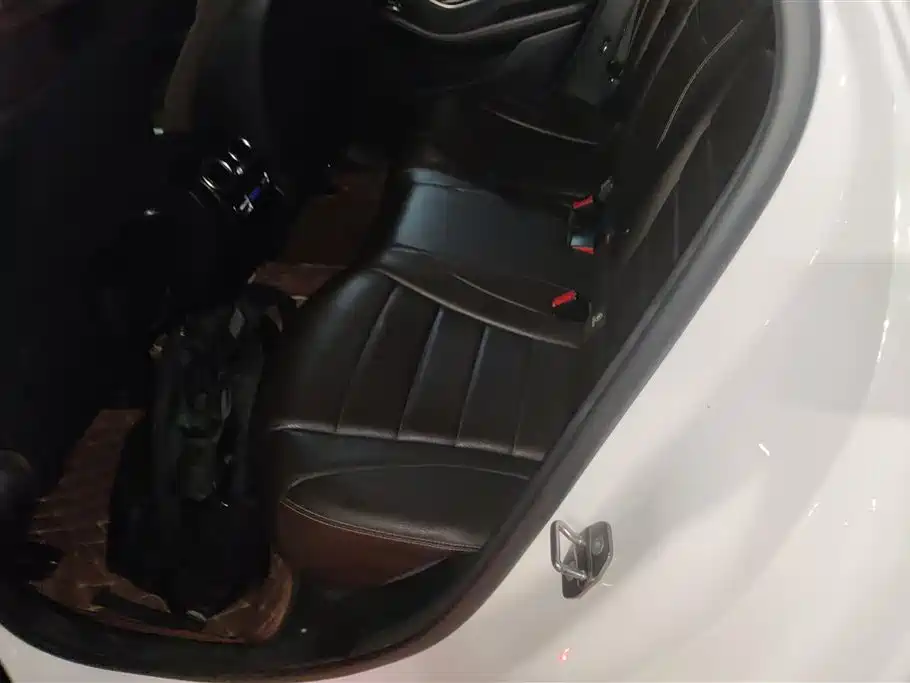 Mercedes-Benz GLC 2016 GLC 300 4MATIC Dynamic фото 11