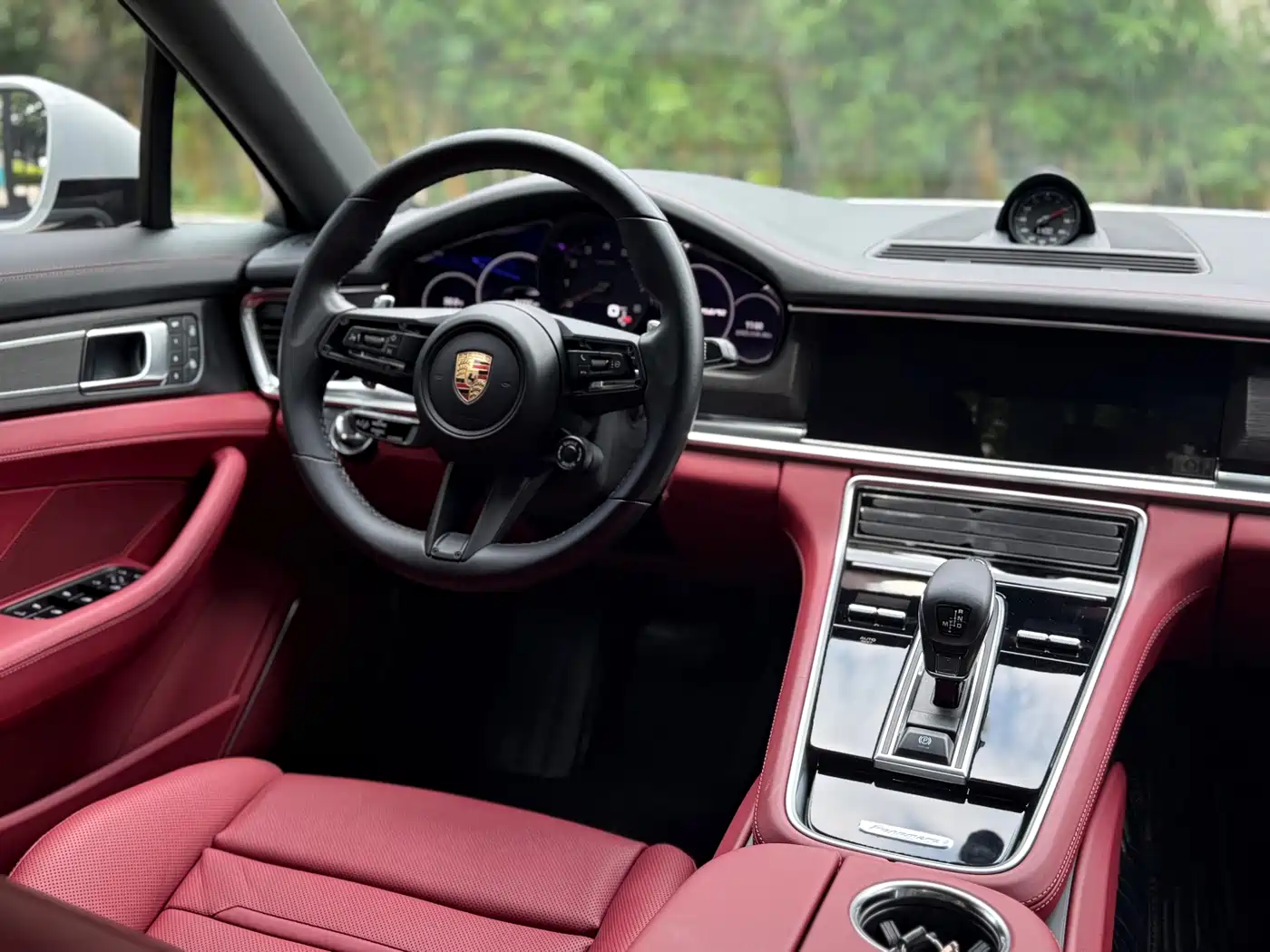 Porsche Panamera 2023 Facelift Panamera 2.9T Platinum Edition фото 9