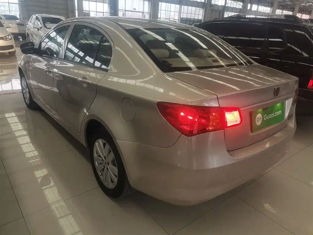 Roewe 350 2015 2015 Model 1.5L Manual Luxury Sunroof Edition
