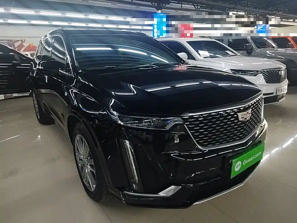 Cadillac XT6 2021 2.0T 6-seater 4WD Luxury фото 4