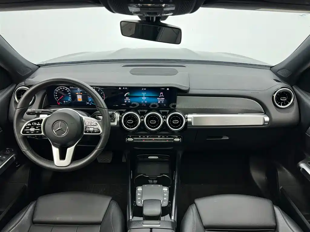 Mercedes-Benz GLB 2021 GLB 180 Dynamic фото 22