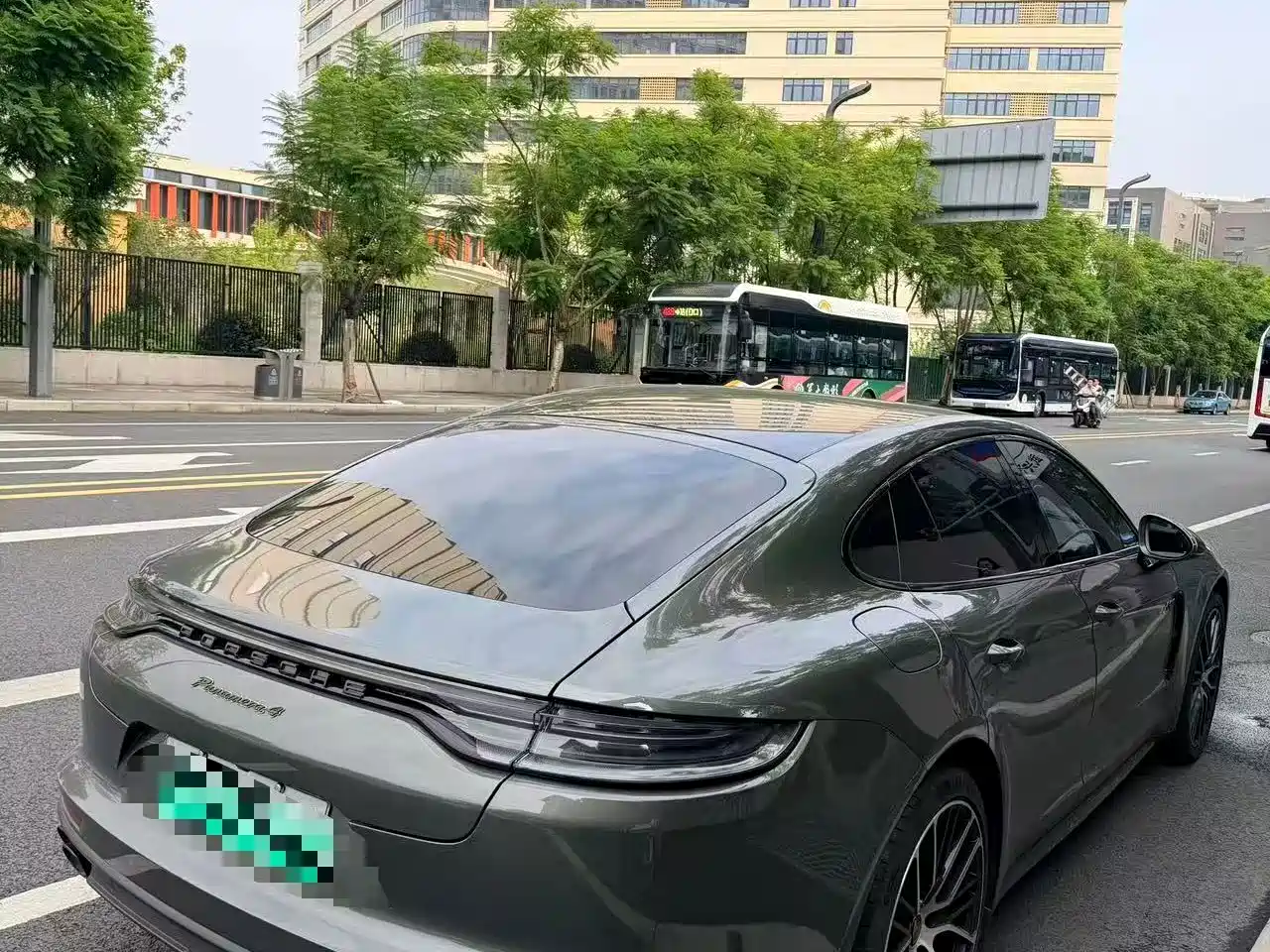 Porsche Panamera, миниатюра 5