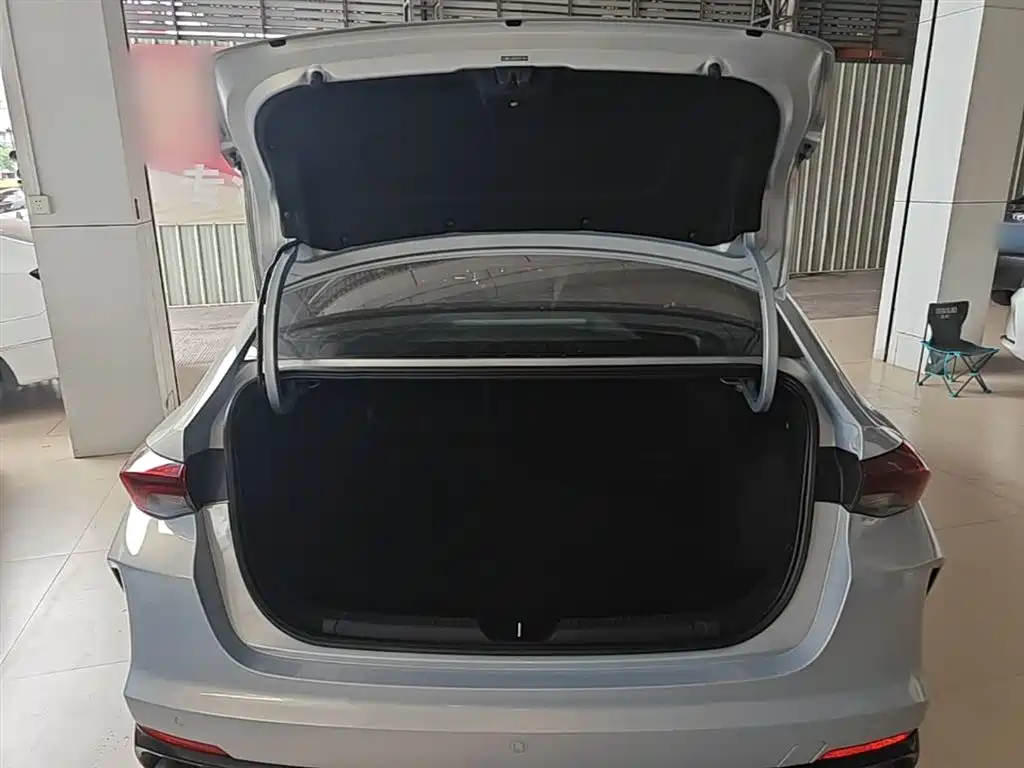 GAC Trumpchi Trumpchi Emkoo 2023 Shadow Leopard H Smart Hybrid фото 19