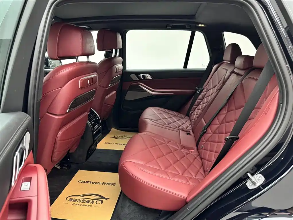 BMW X5 2023 xDrive 40Li M Sport Package фото 9