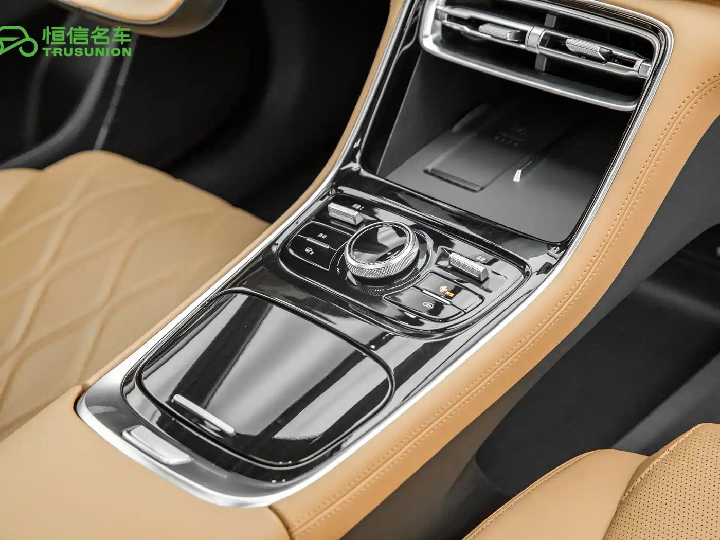 Geely Galaxy Galaxy A7 2025 EM-i фото 19