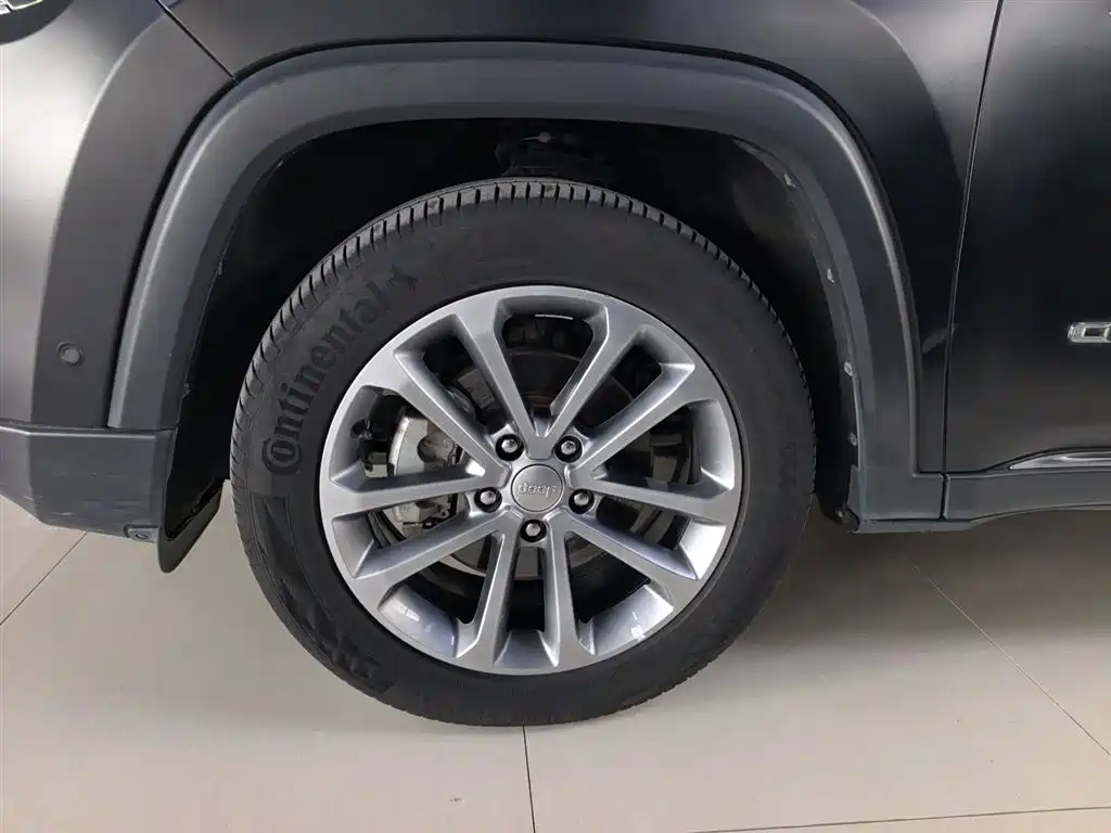 Jeep Commander 2020 2018 2.0T 4WD Ultimate Version China V