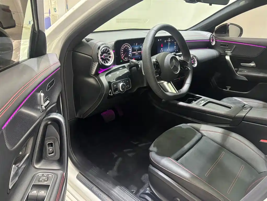 MERCEDES-BENZ CLASS A