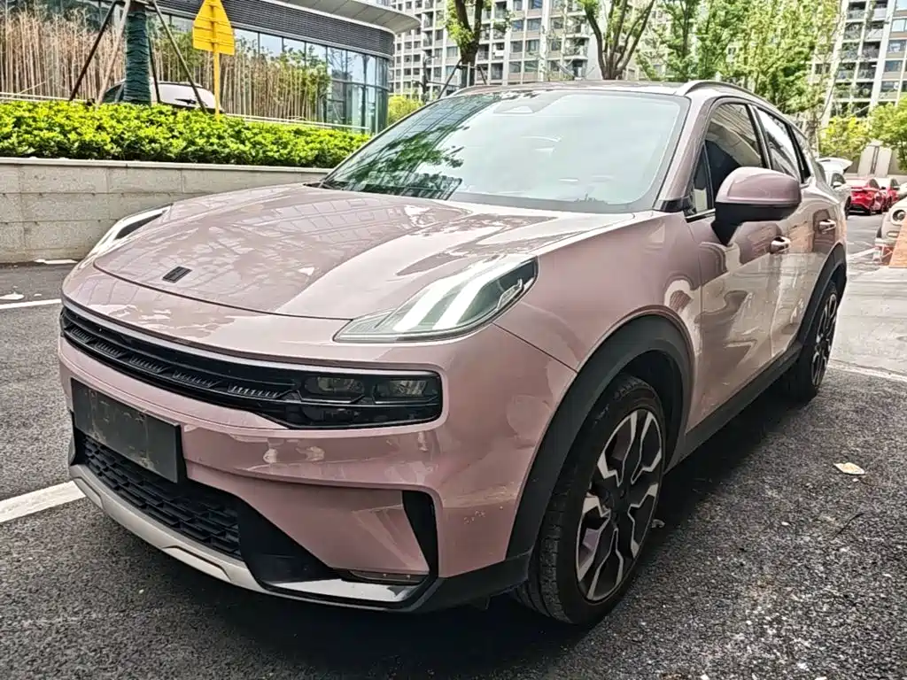 Lynk & Co 06 EM-P 2022 2022 PHEV Shero Pink Special Edition