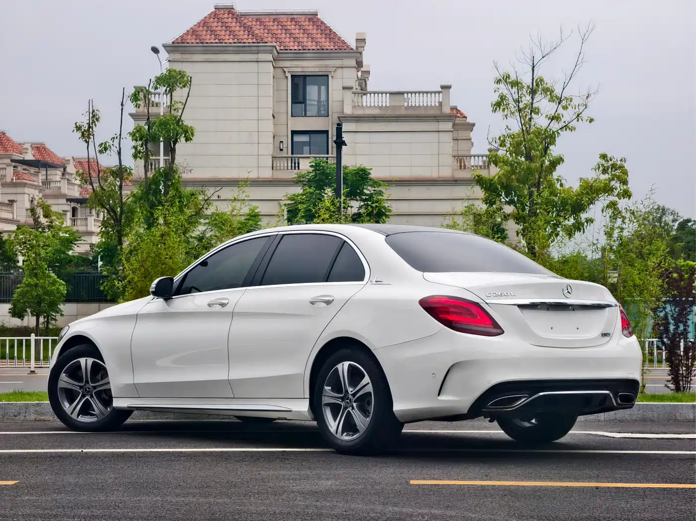 Mercedes-Benz C-Class 2019 C 260 L Sport фото 9