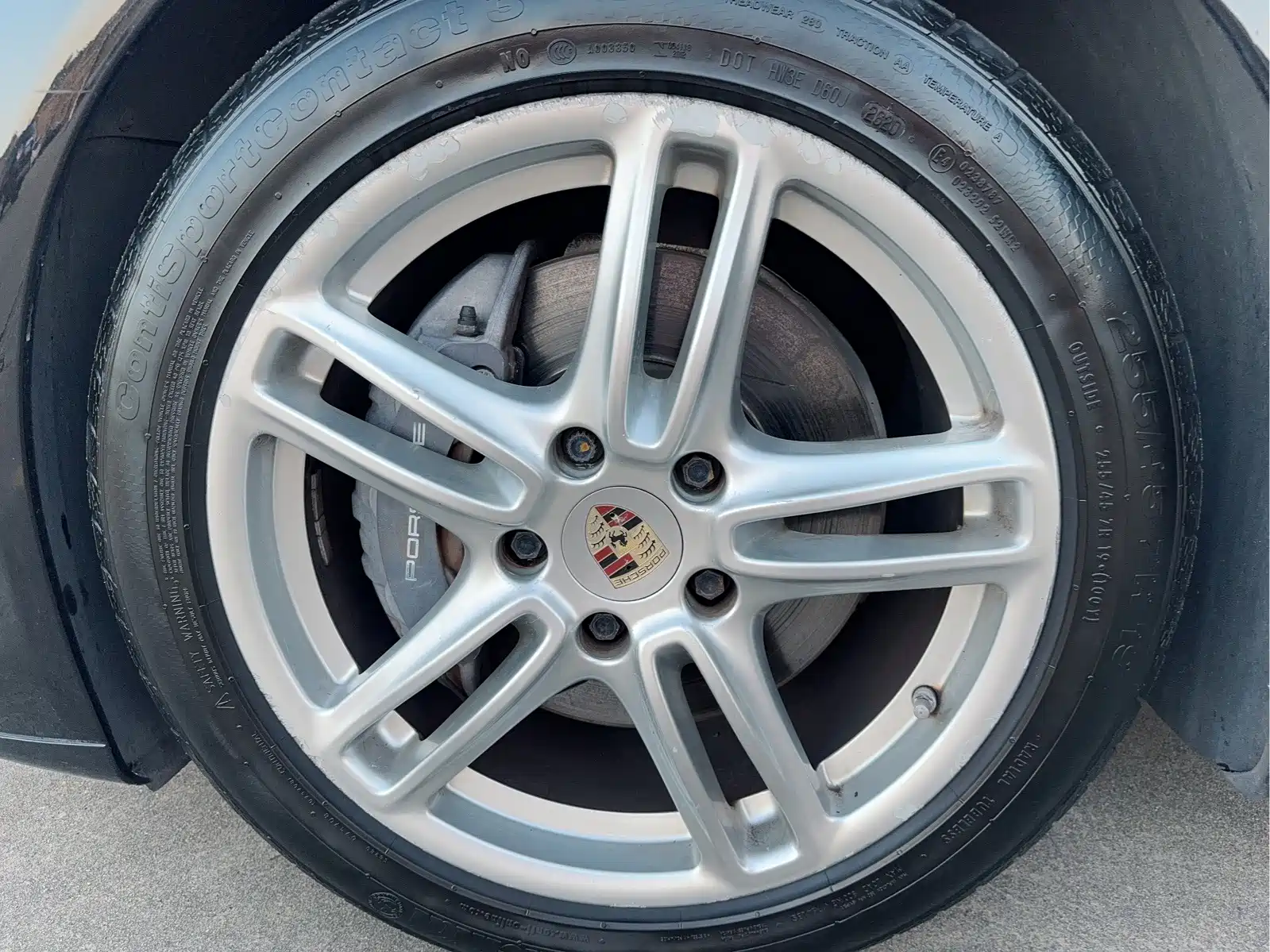 Photo 16 - Porsche Panamera