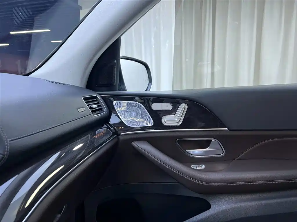 Mercedes-Benz GLE 2022 Facelift GLE 350 4MATIC Fashion фото 19