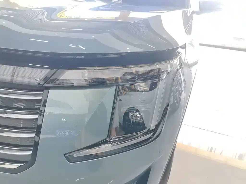 Jetour X70L 2025 2025 2.0T Automatic Flagship 7-Seater