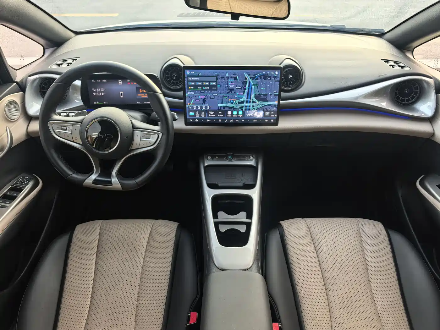 BYD Dolphin 2025 Smart Drive Edition 410km Fashion Version фото 8