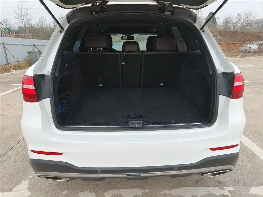Mercedes-Benz GLC 2018 Facelift GLC 260 4MATIC Dynamic фото 15