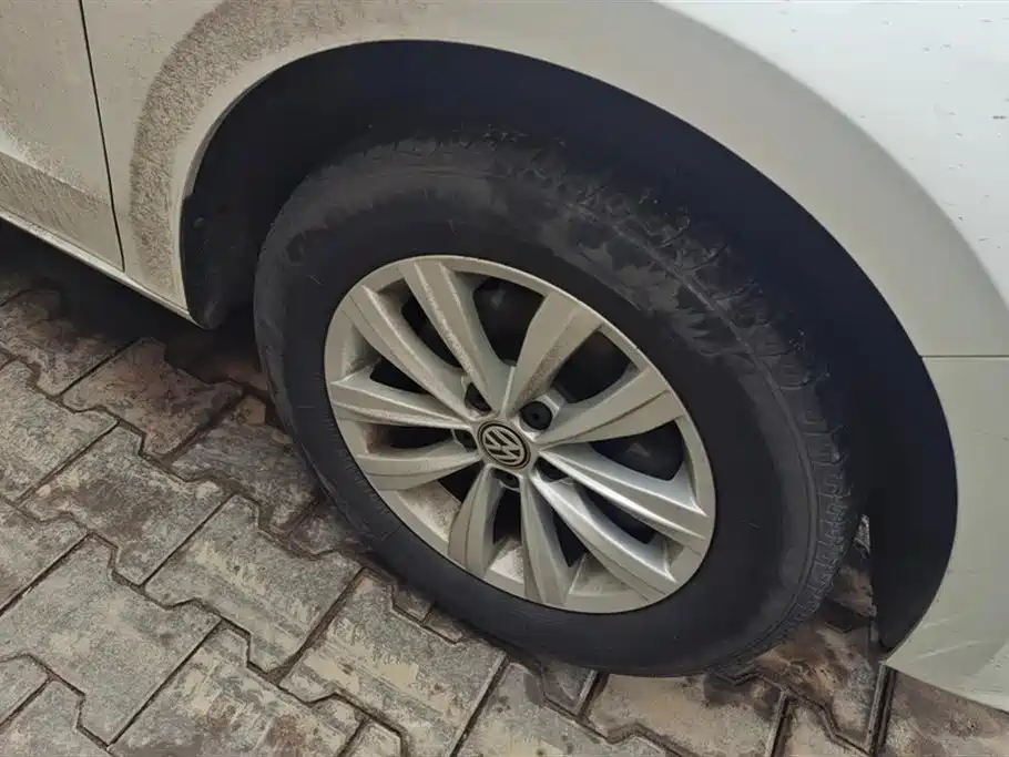 Volkswagen Bora 2018 1.5L Automatic Fashion фото 6