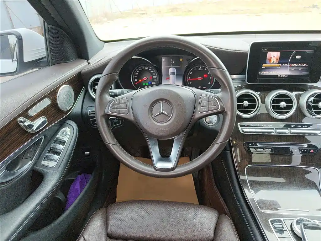 Mercedes-Benz GLC 2018 Facelift GLC 260 4MATIC Dynamic фото 7