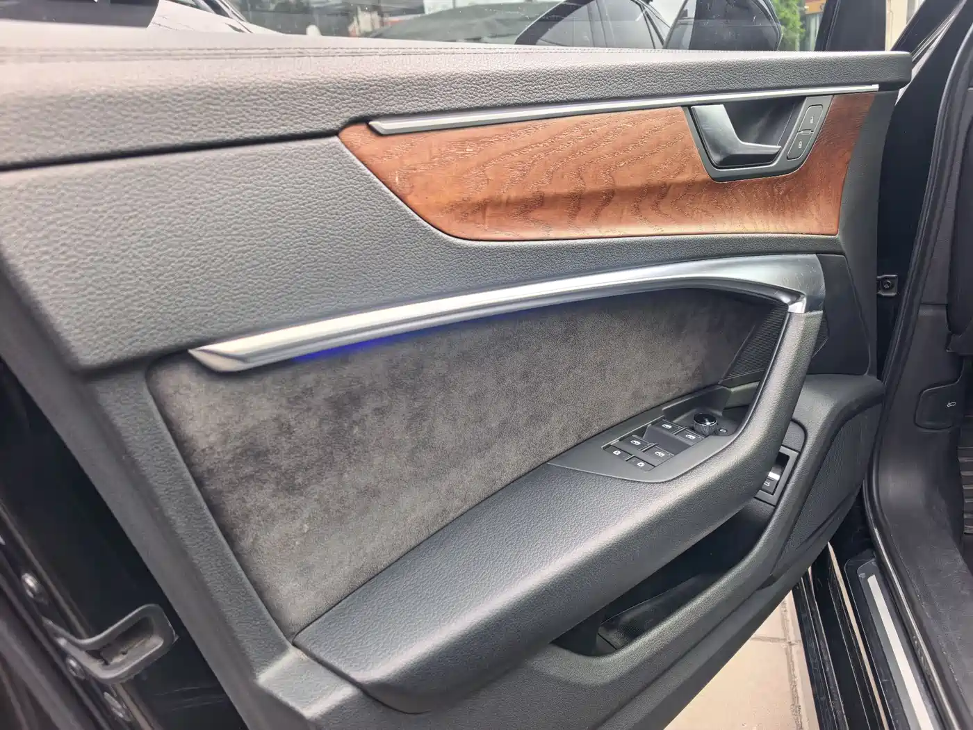 Audi A6L 2019 40 TFSI Luxury Dynamic фото 8