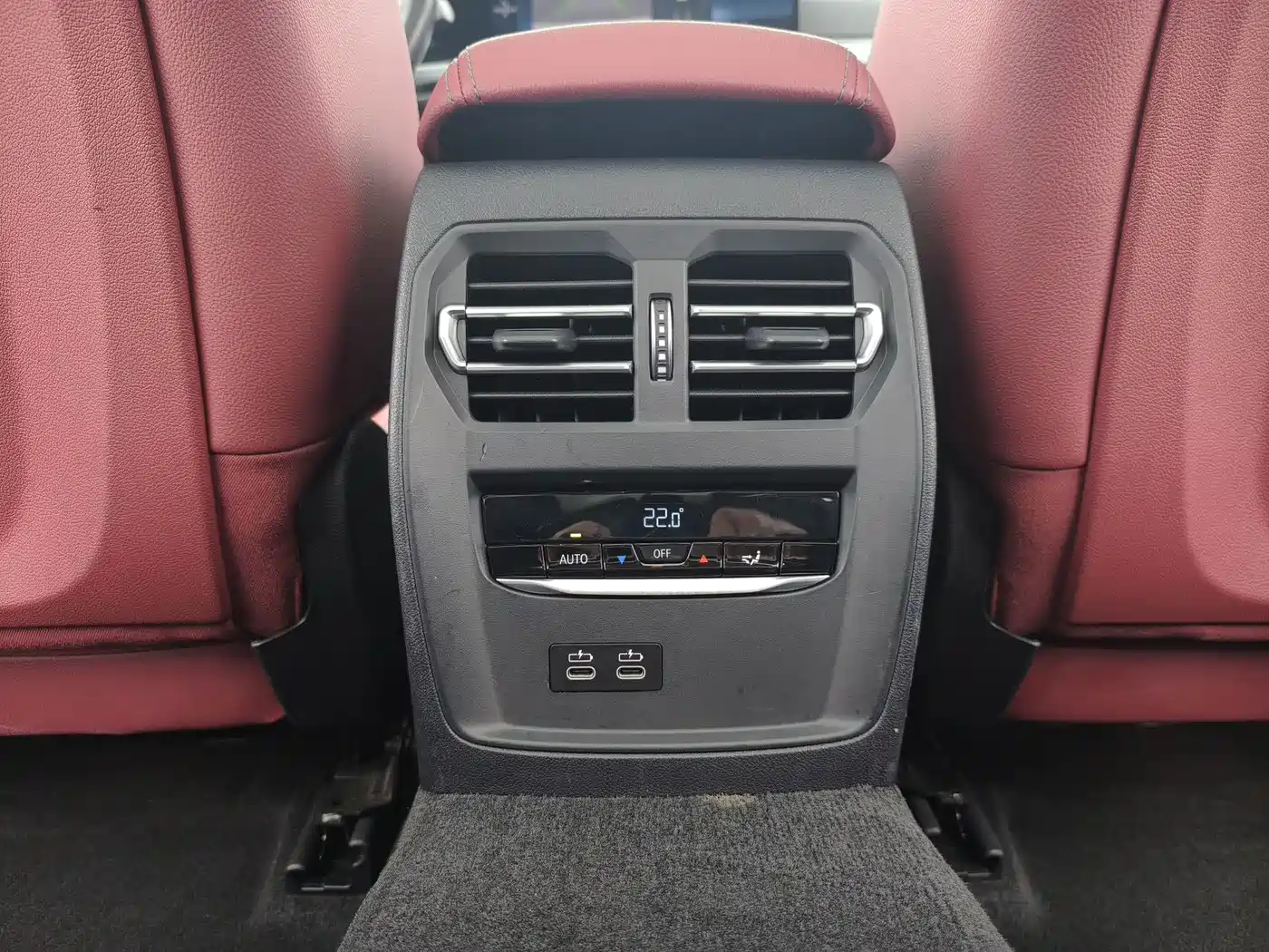 BMW 3 Series 2023 320Li M Sport Package фото 15