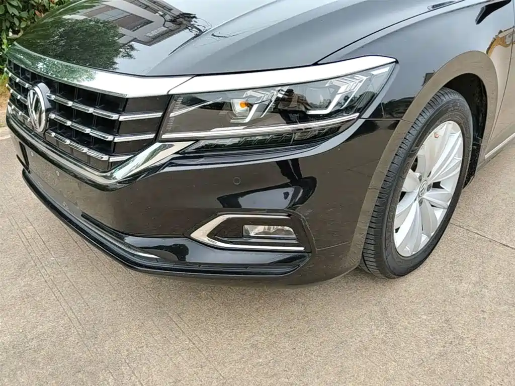 Volkswagen Passat 2019 330TSI Elite Version China VI фото 24