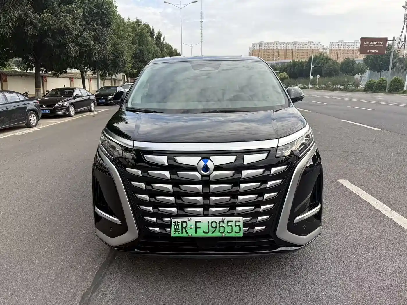 Denza D9 2024 DM-i 980 AWD Prestige