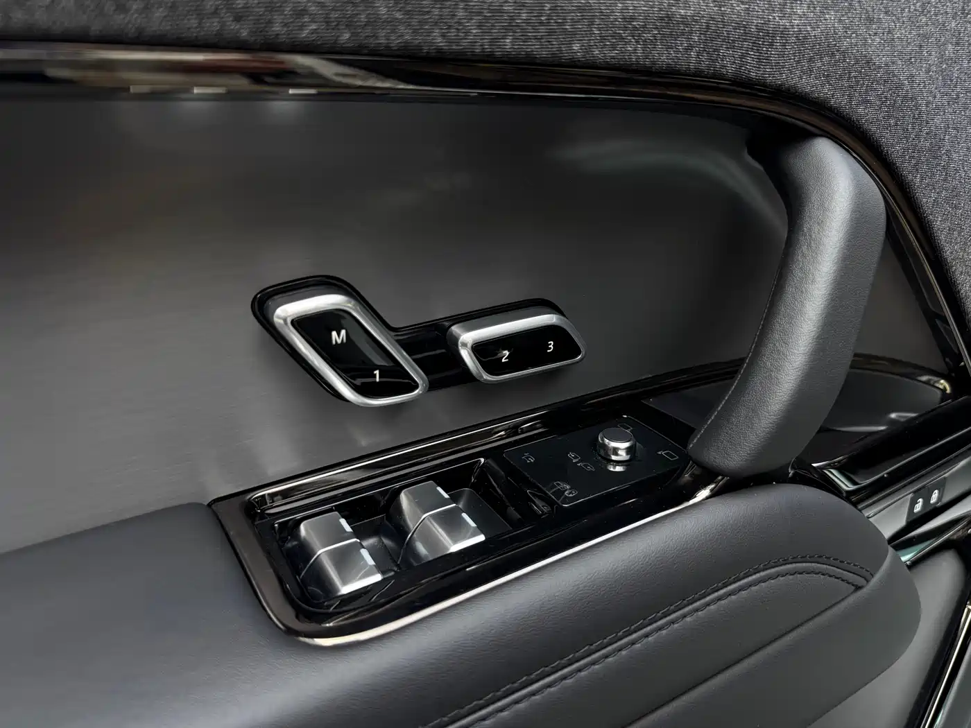 Land Rover Range Rover Sport 2023 400PS Dynamic SE фото 20