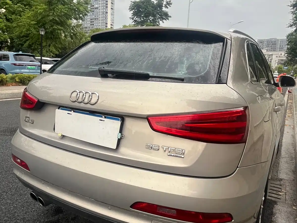 Audi Q3 (Import) 2013 2012 35 TFSI quattro Comfort