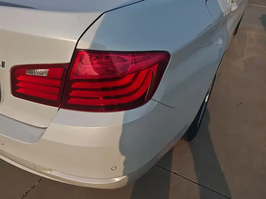 BMW 5 Series 2014 520Li Elegance фото 8