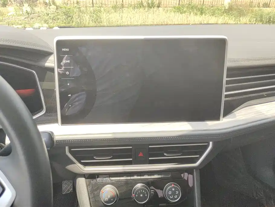 Volkswagen Sagitar 2023 280TSI DSG Beyond Lite фото 13