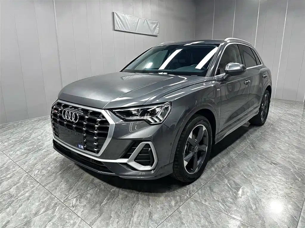 Audi Q3 2022 35 TFSI Fashion Dynamic