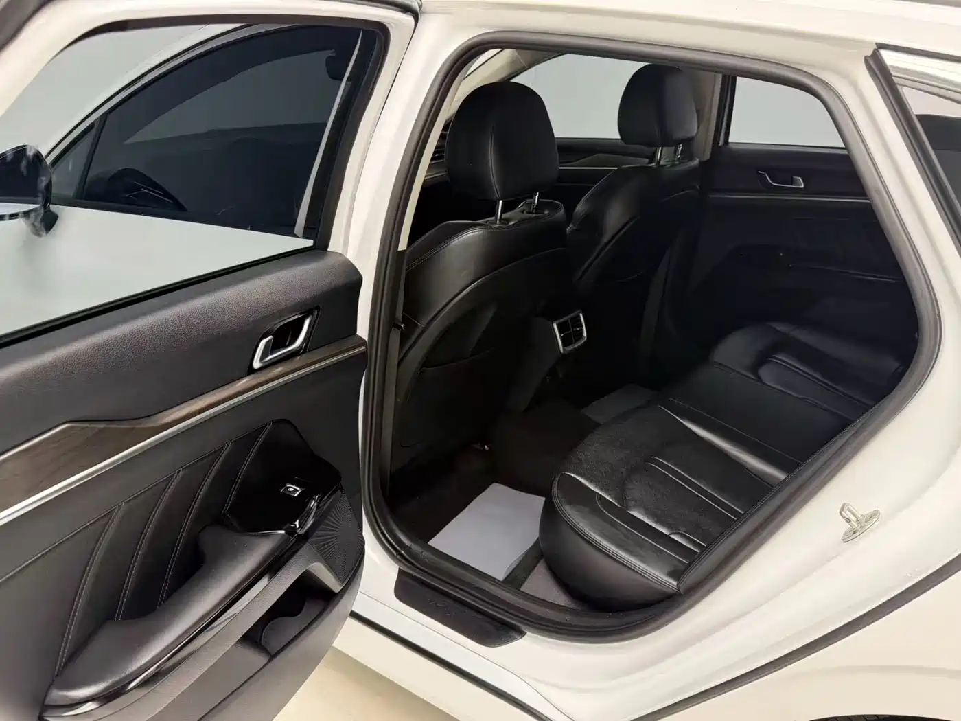 Kia K5 2021 270T CVVD Renewal Edition фото 13