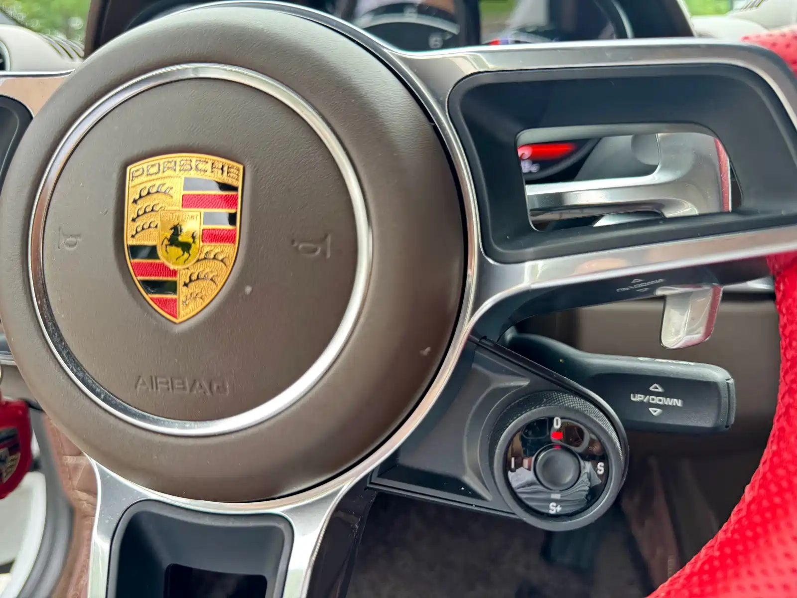 Photo 12 - Porsche 718