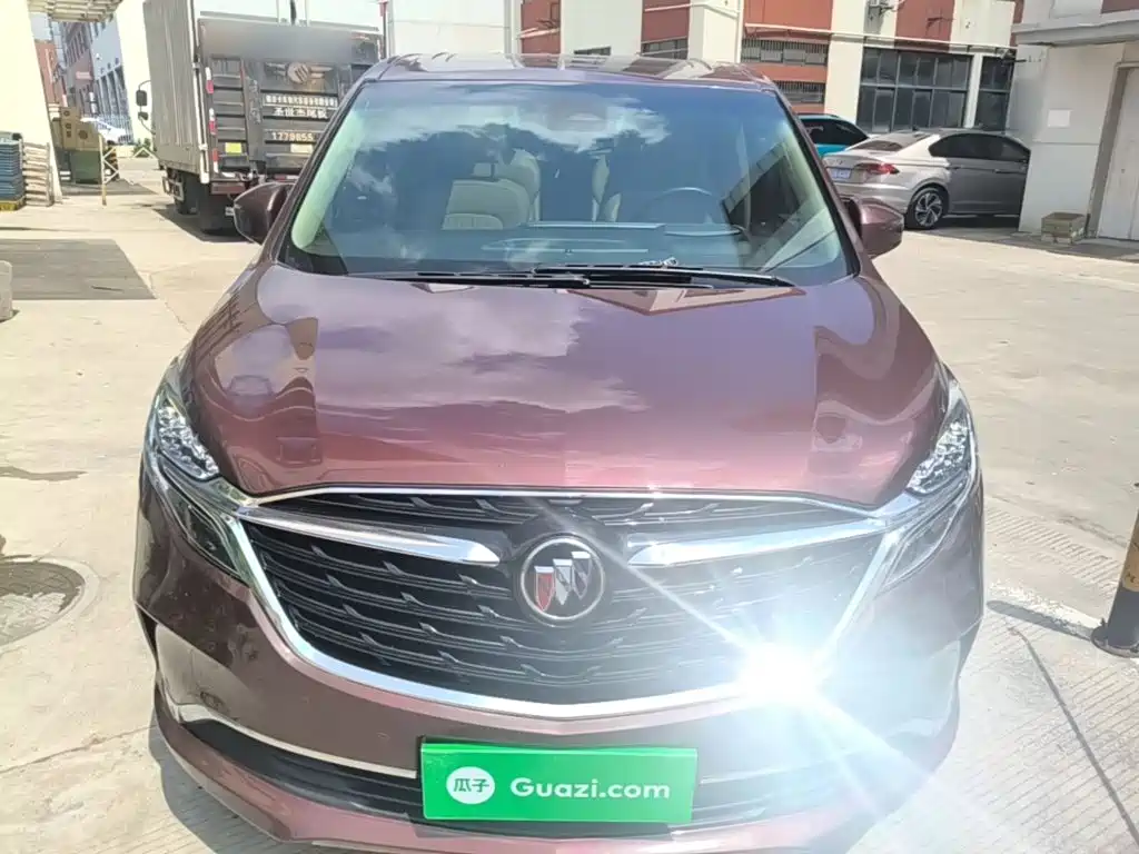 Фото 3 - Buick GL8