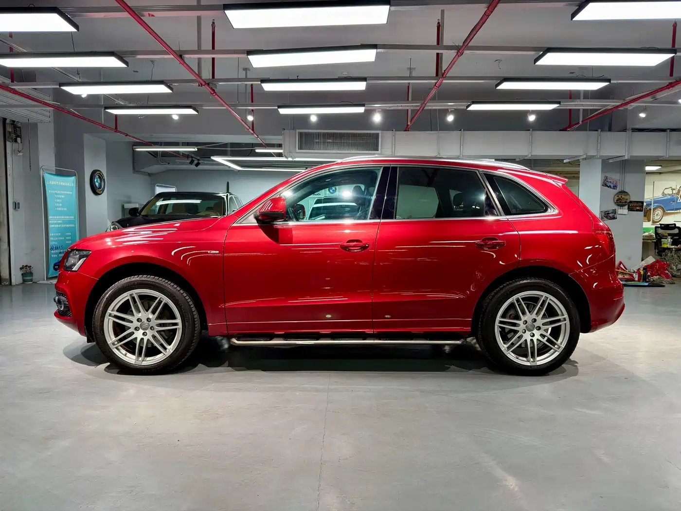 Audi Q5 (Import) 2010 3.2FSI Sport фото 4