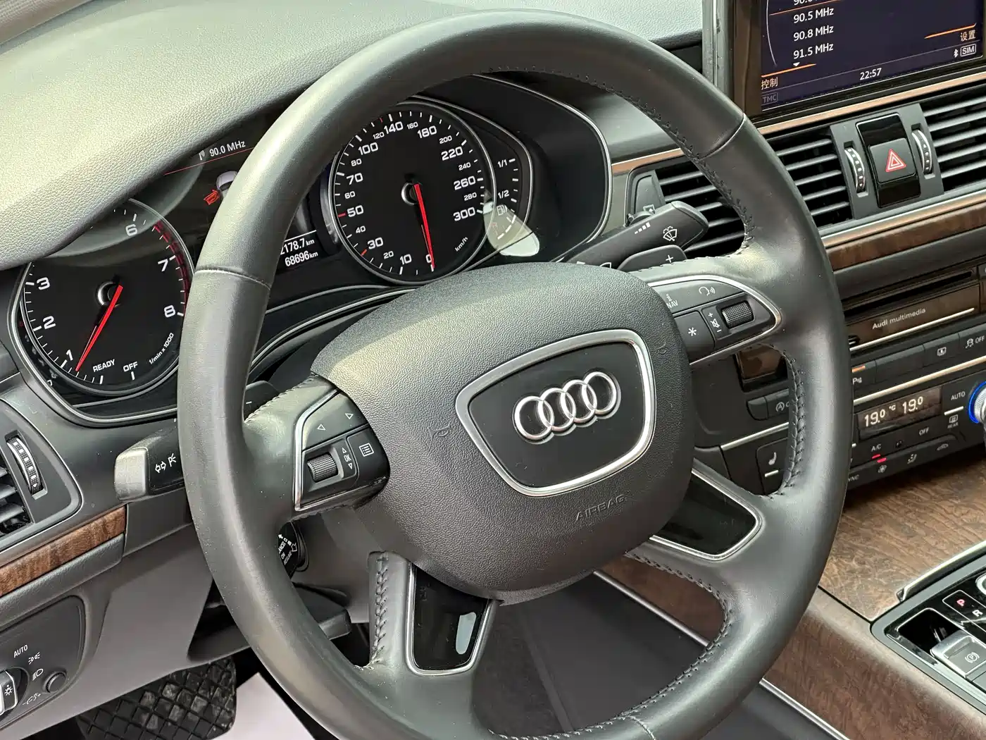 Audi A6L 2018 30th Anniversary 30 FSI Style фото 11