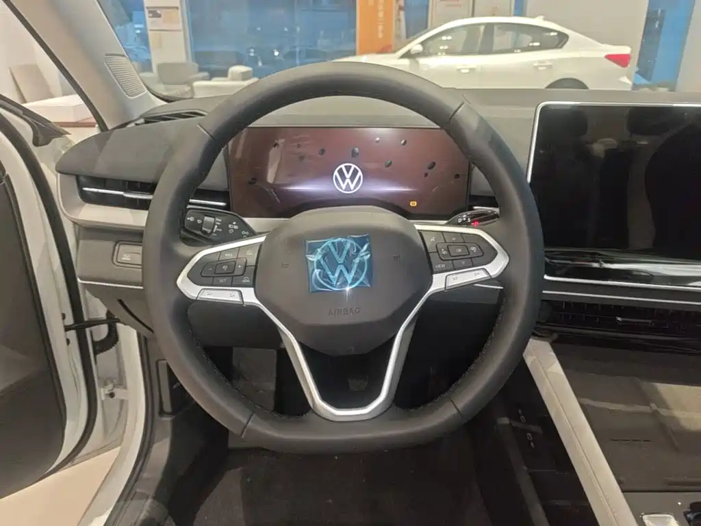Volkswagen Sagitar, миниатюра 11