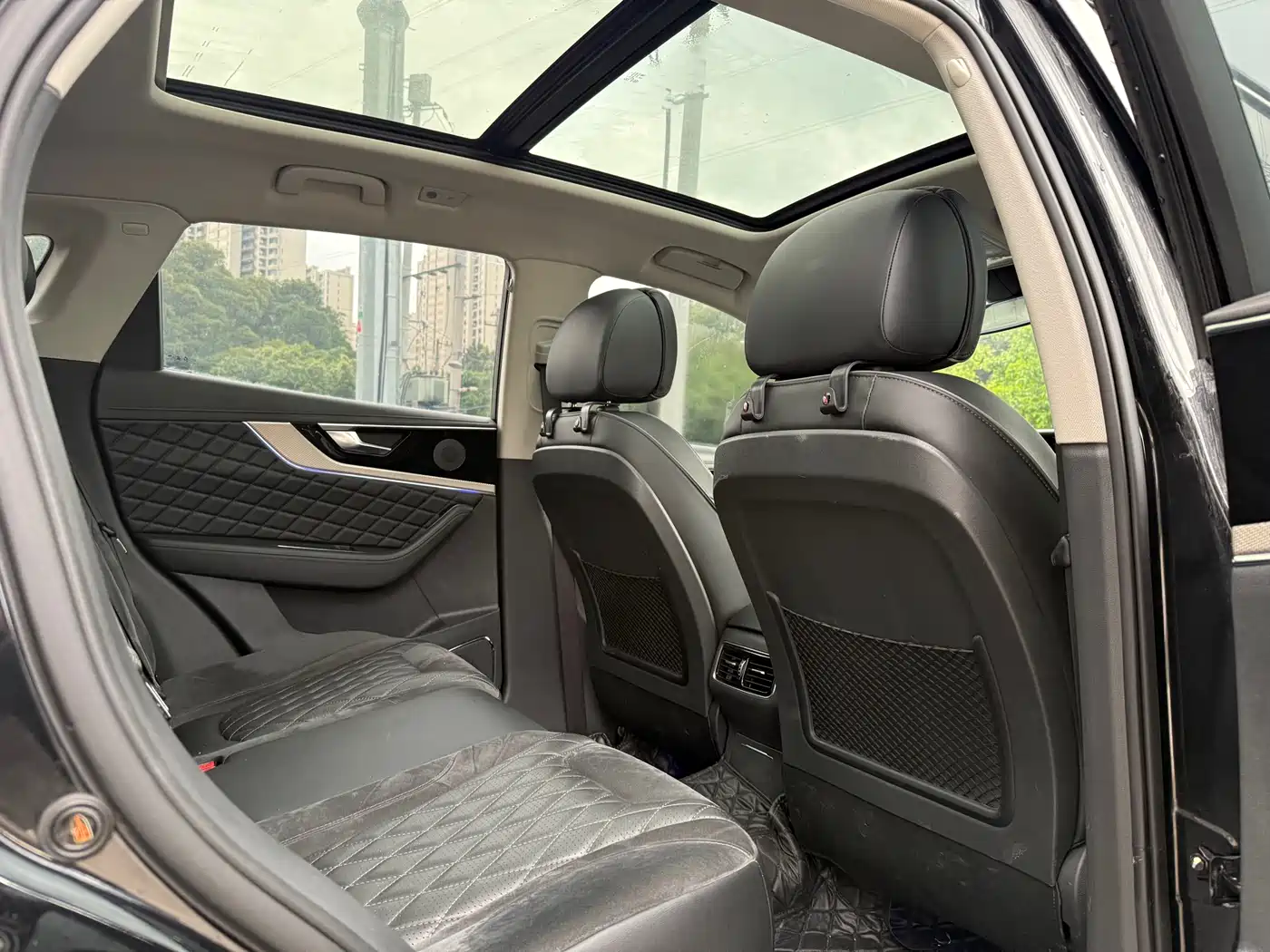 Hongqi HS5 2019 2.0T Smart Connect Enjoy Edition фото 8